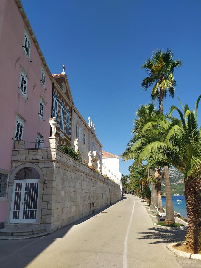 Apartments Rafaela Korčula Eksteriør bilde