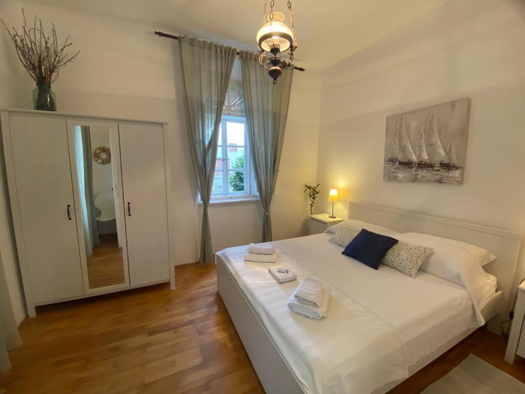 Apartments Rafaela Korčula Eksteriør bilde